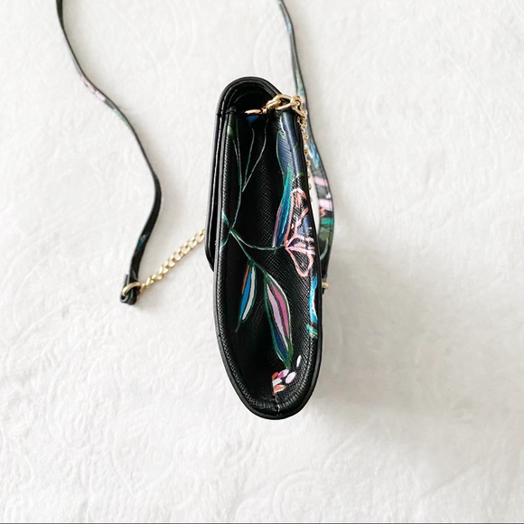 Floral Print Chain Strap Purse - Picture 5 of 11